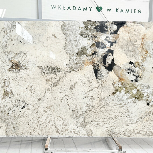 Granite Alpinus White 2 cm polished