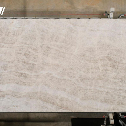 Kwarcyt Taj Mahal 2 cm satynowany