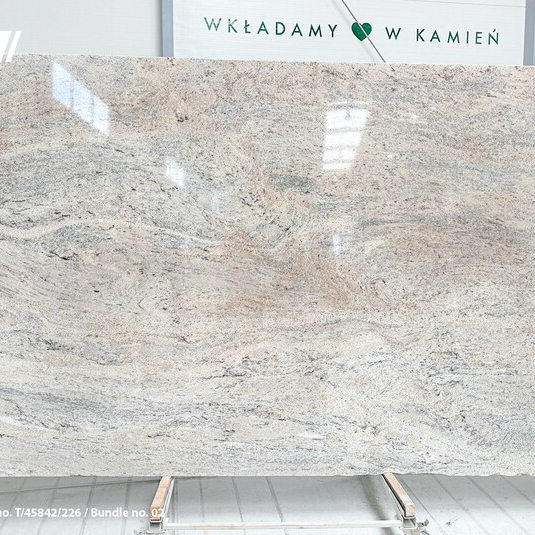 Granit Colonial Ivory 2 cm polerowany