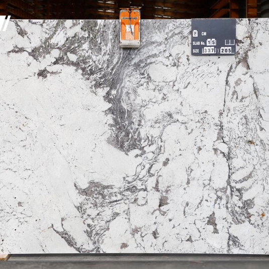 Granit Alaska Light 2 cm satynowany