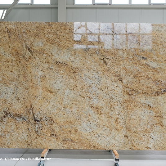 Granit Colonial Gold 3 cm polerowany