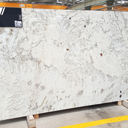 Granit Alaska Light 2 cm satynowany