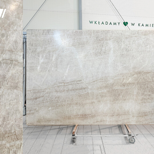 Kwarcyt Taj Mahal 2 cm satynowany