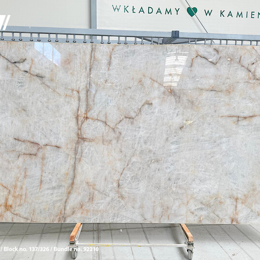 Quartzite Cristallo 2 cm polished