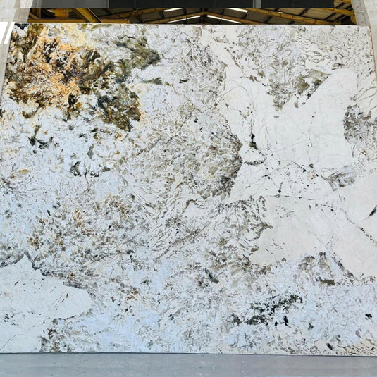 Granite Alpinus White 2 cm satin-finished