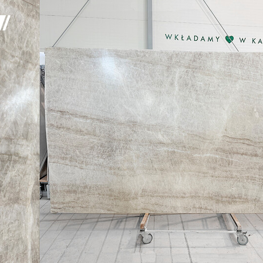 Kwarcyt Taj Mahal 2 cm satynowany