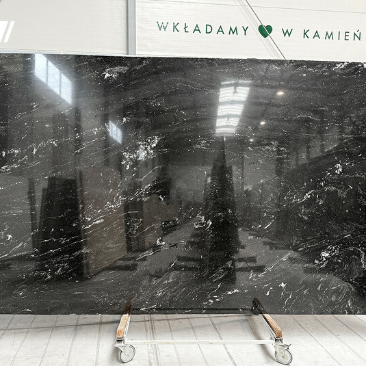 Granite Makalu 2 cm polished