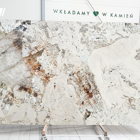 Alpinus Crystal 2 cm granit płyty granitowe satynowane