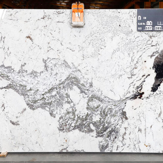 Granit Alaska Light 2 cm satynowany