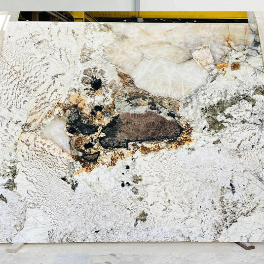 Granit Alpinus White 2 cm polerowany