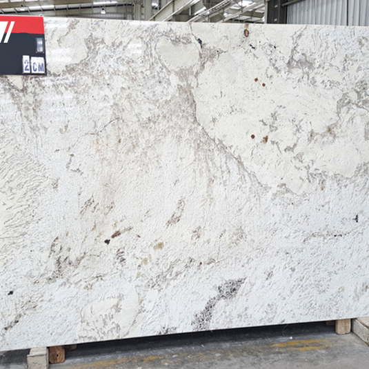 Granit Alaska Light 2 cm polerowany