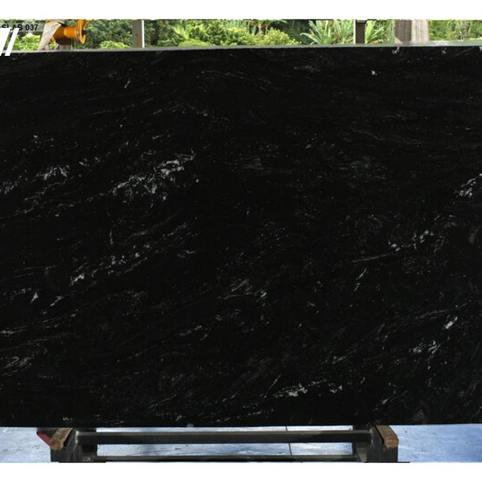 Granit Makalu 2 cm polerowany