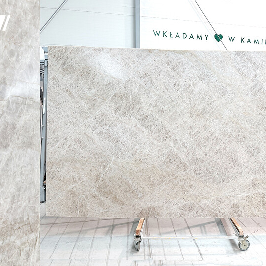 Кварцит Taj Mahal 2 cм сатинированный