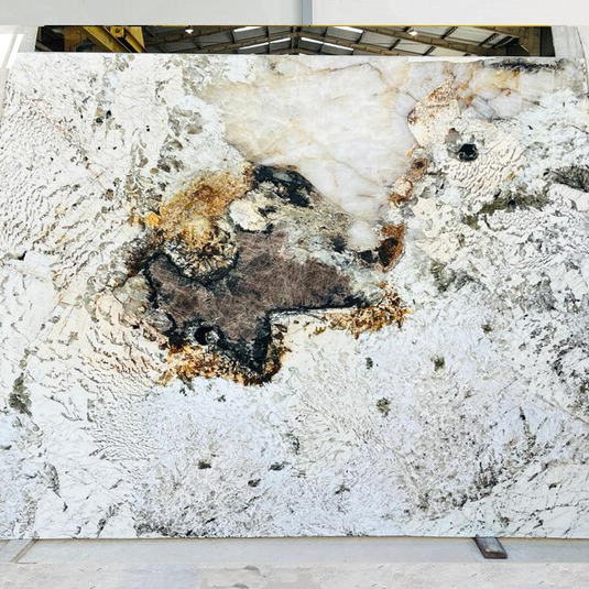 Granit Alpinus White 2 cm polerowany