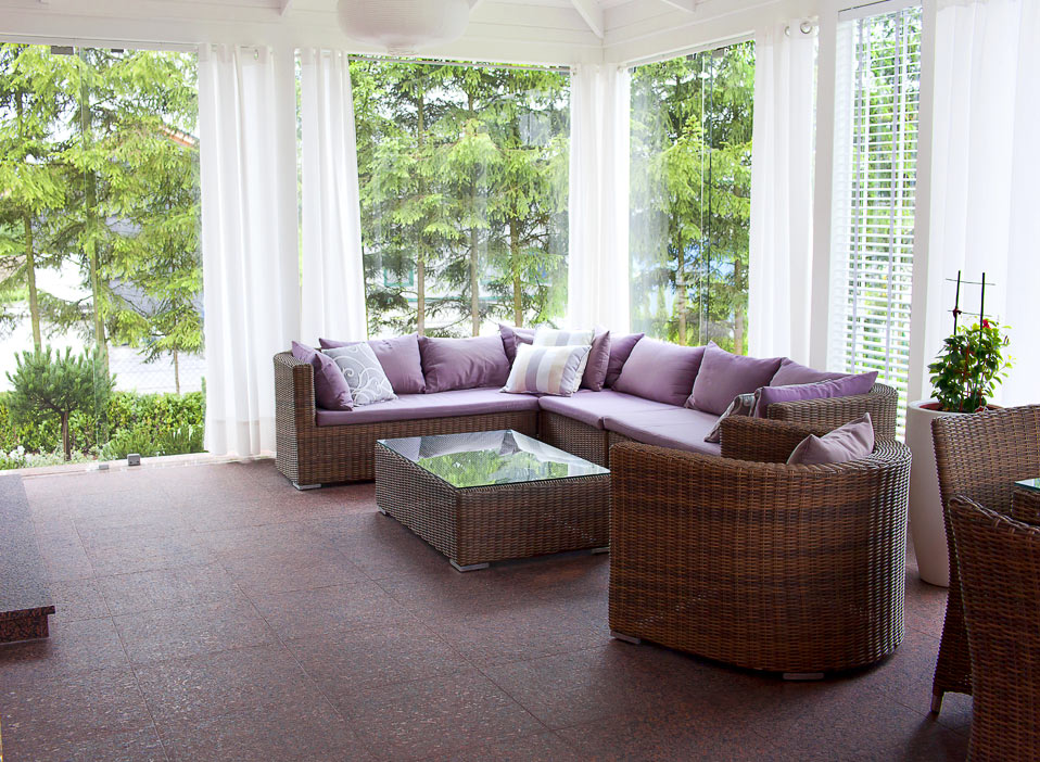 Taras płytki granitowe Rosso Balmoral